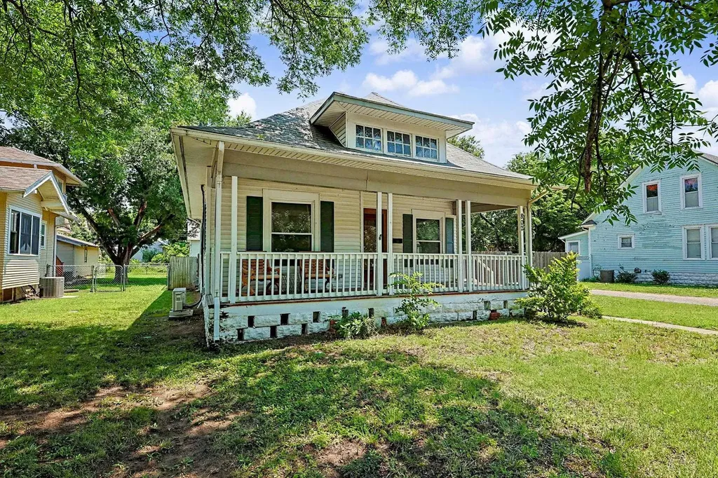 802 N Gilman Avenue Wichita KS 67203