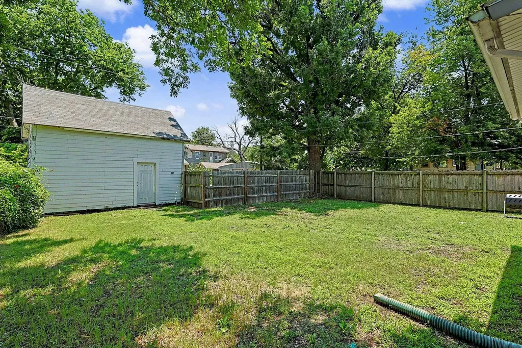 802 N Gilman Avenue Wichita KS 67203