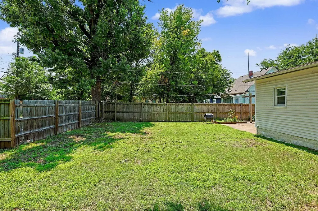802 N Gilman Avenue Wichita KS 67203