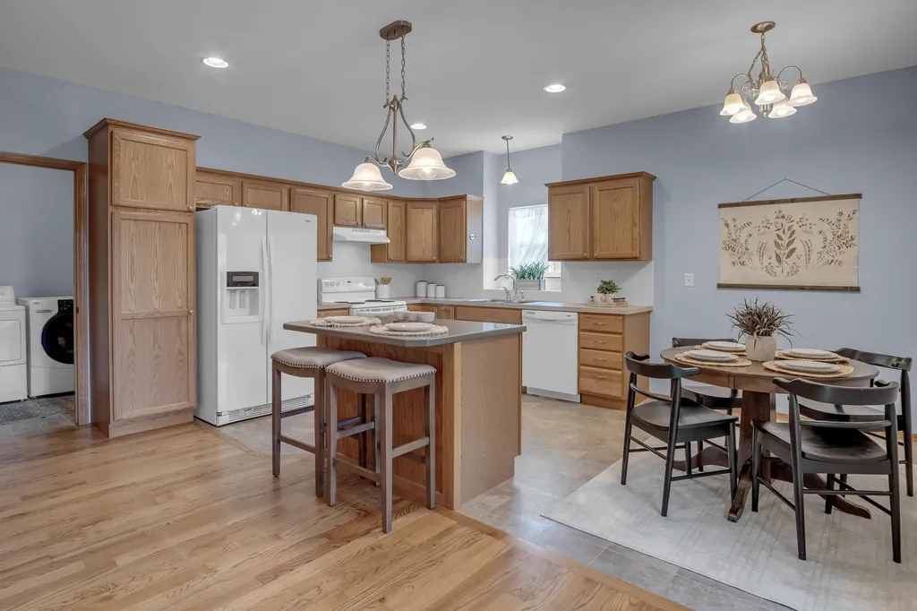 2115 Bristol Lane Newton KS 67114