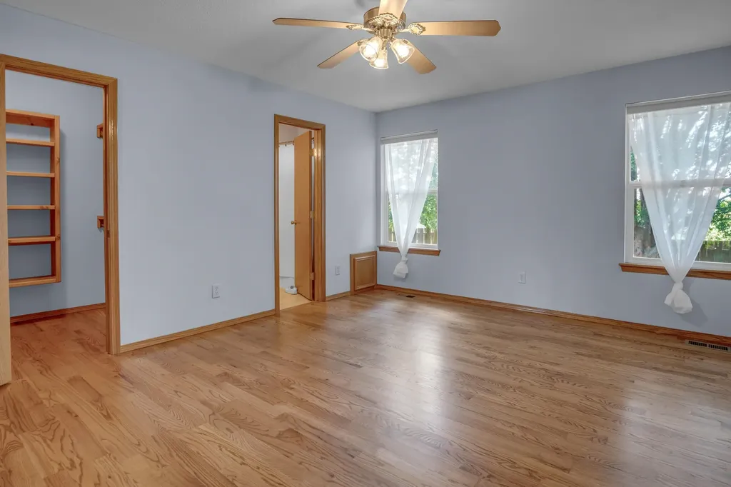 2115 Bristol Lane Newton KS 67114