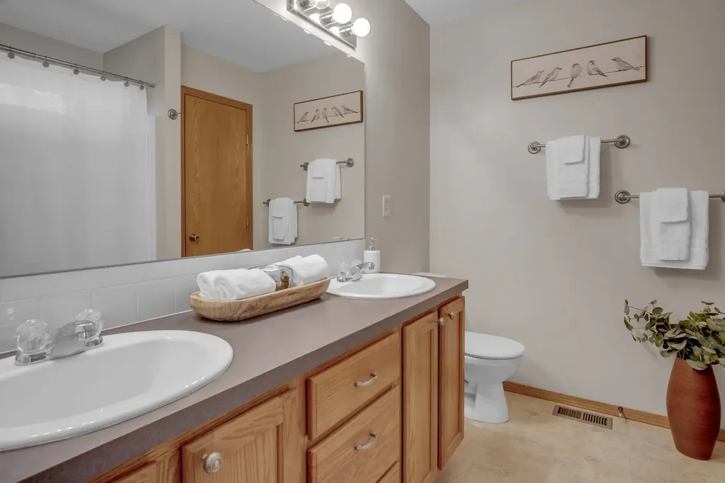 2115 Bristol Lane Newton KS 67114