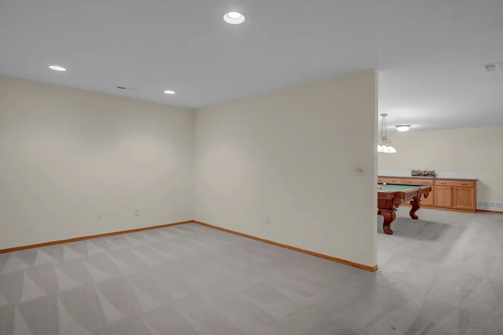 2115 Bristol Lane Newton KS 67114