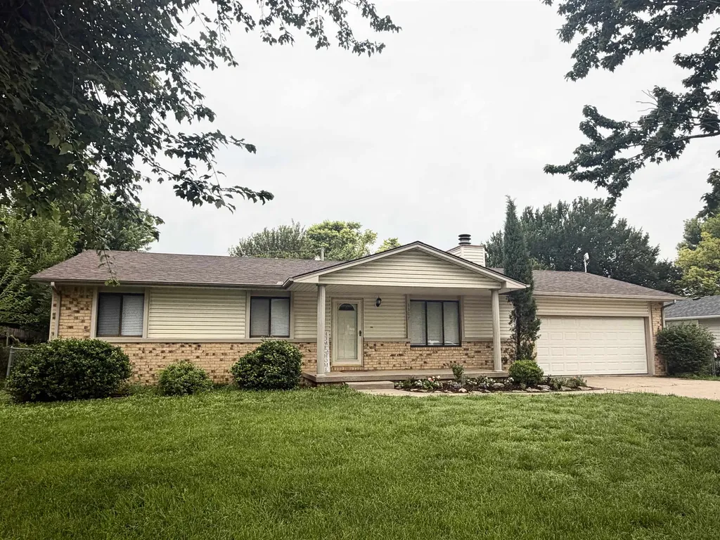 3307 Brookdale Road Augusta KS 67010
