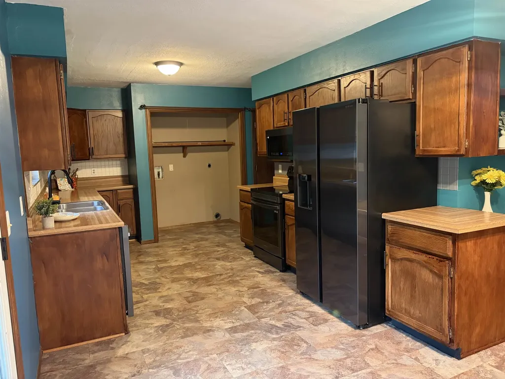 3307 Brookdale Road Augusta KS 67010