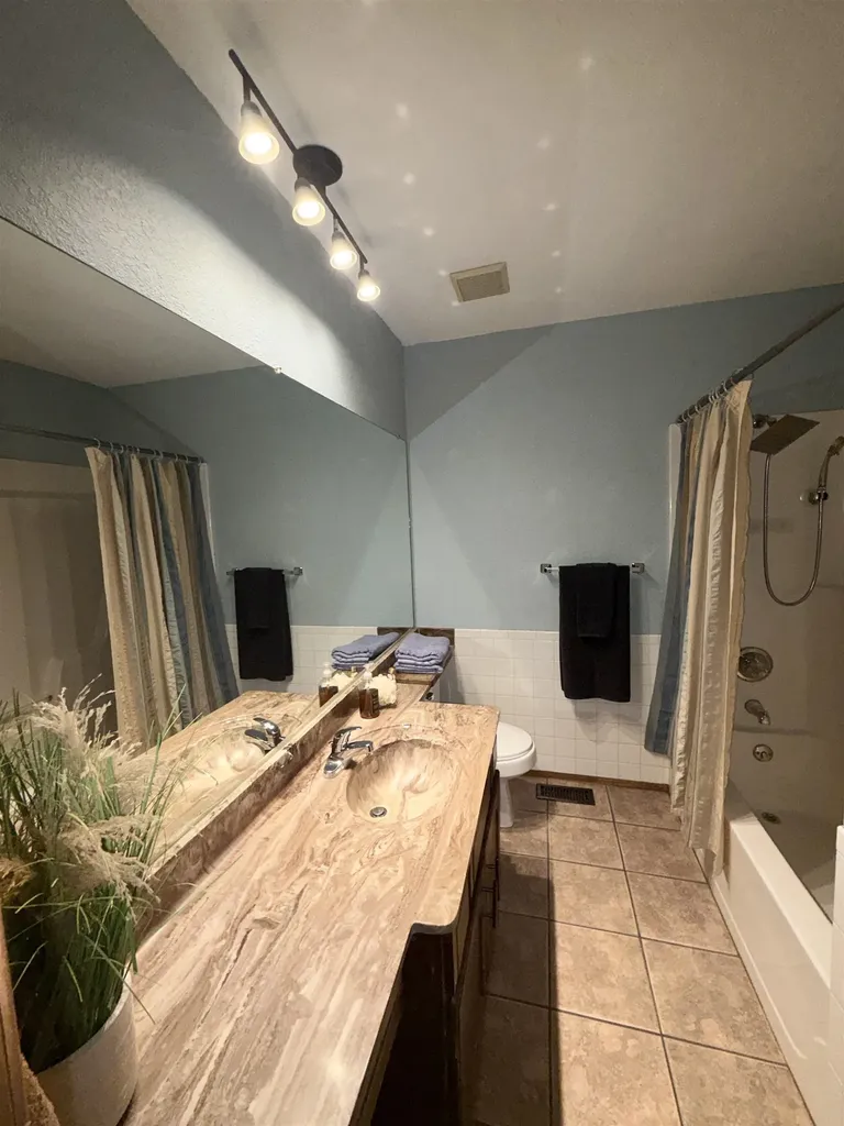 3307 Brookdale Road Augusta KS 67010