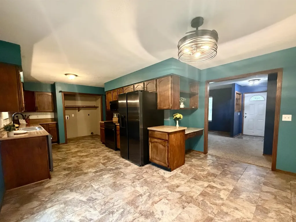 3307 Brookdale Road Augusta KS 67010