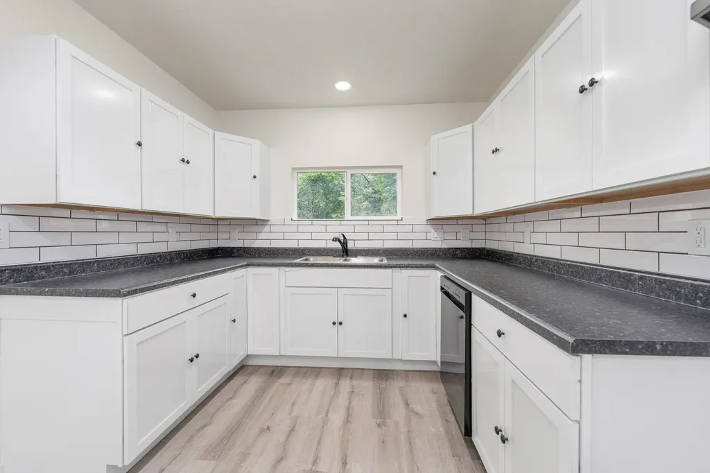 2901 S Emporia Wichita KS 67211