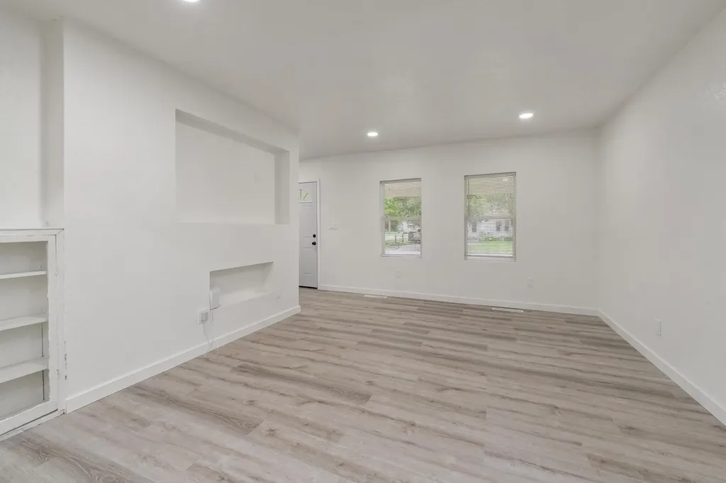 2901 S Emporia Wichita KS 67211