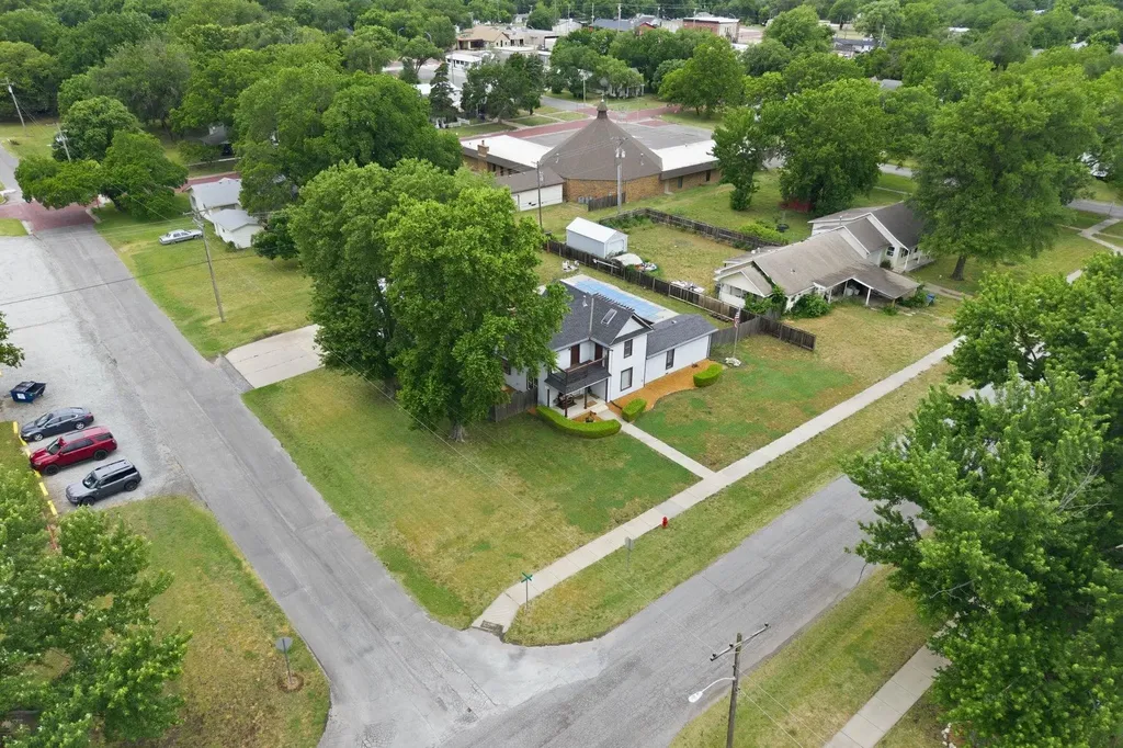 427 S Willow Street Douglass KS 67039
