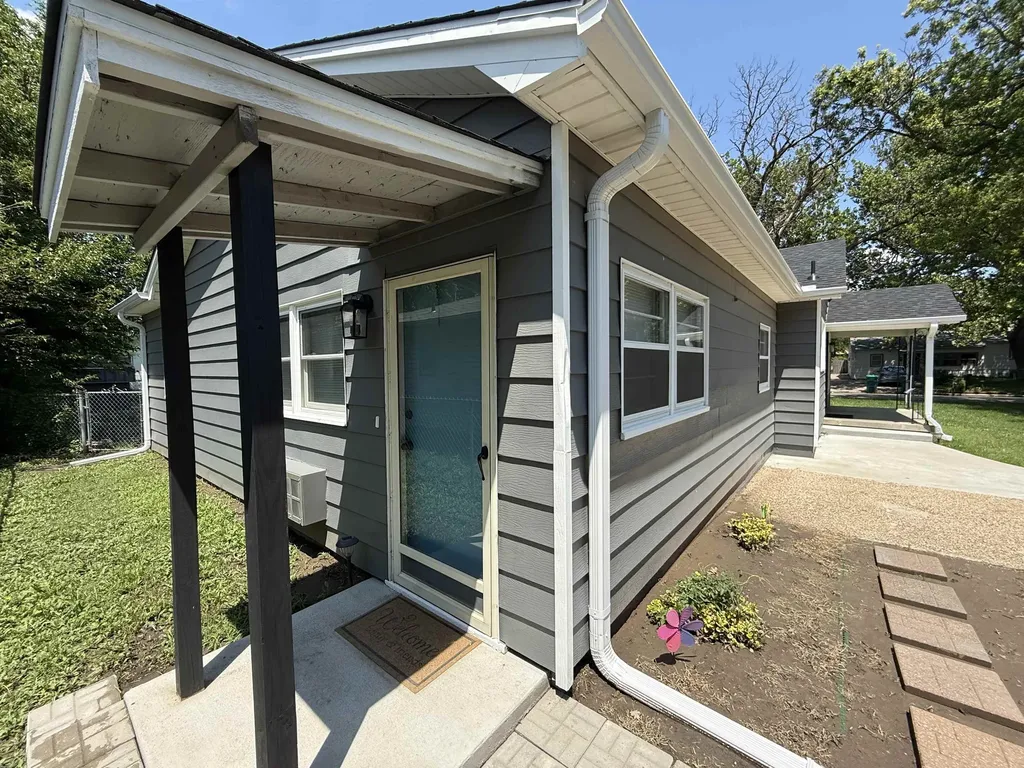3904 W Murdock Street Wichita KS 67203