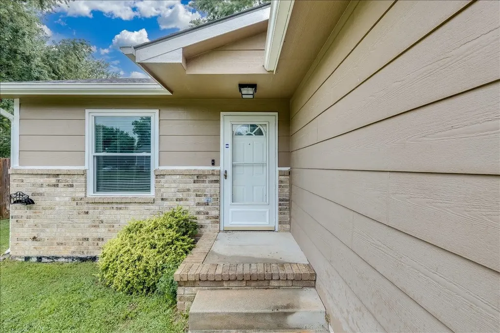 6411 N Ulysses Park City KS 67219