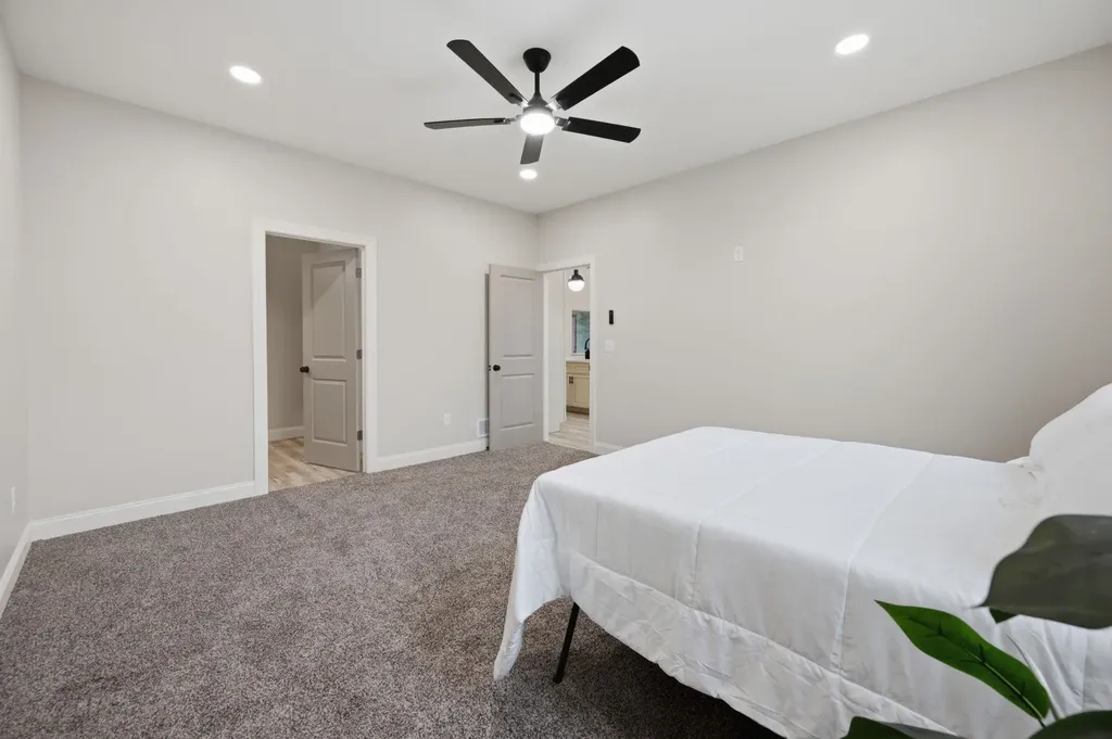 731 N Wakefield Avenue Valley Center KS 67147