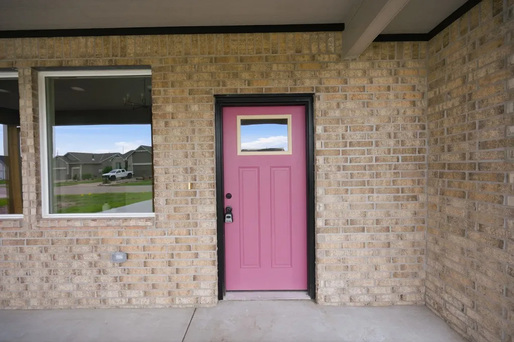 731 N Wakefield Avenue Valley Center KS 67147