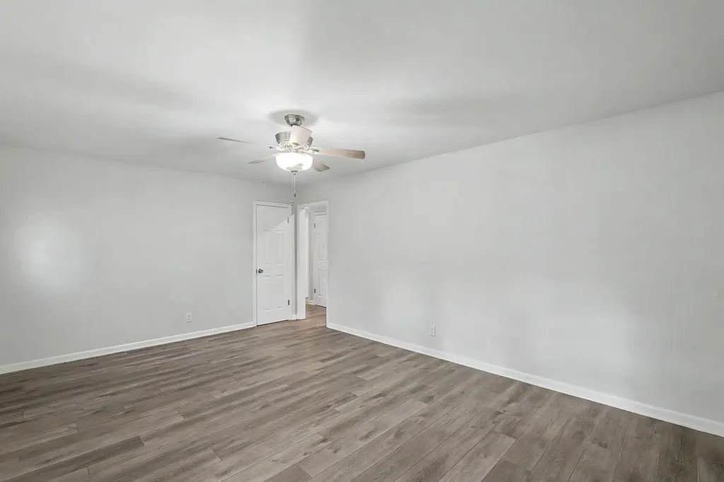 1819 N Westridge Wichita KS 67203