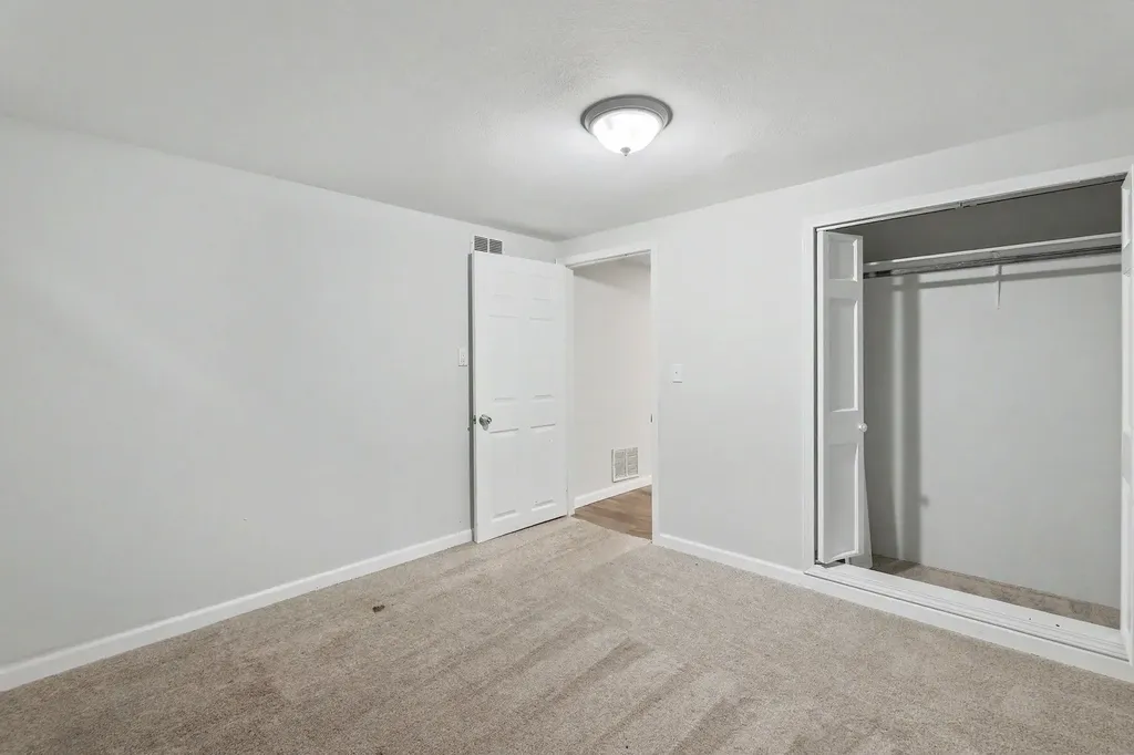 1819 N Westridge Wichita KS 67203