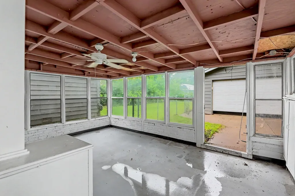 1819 N Westridge Wichita KS 67203