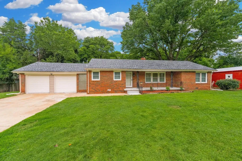 3430 E Crystal Street Wichita KS 67216