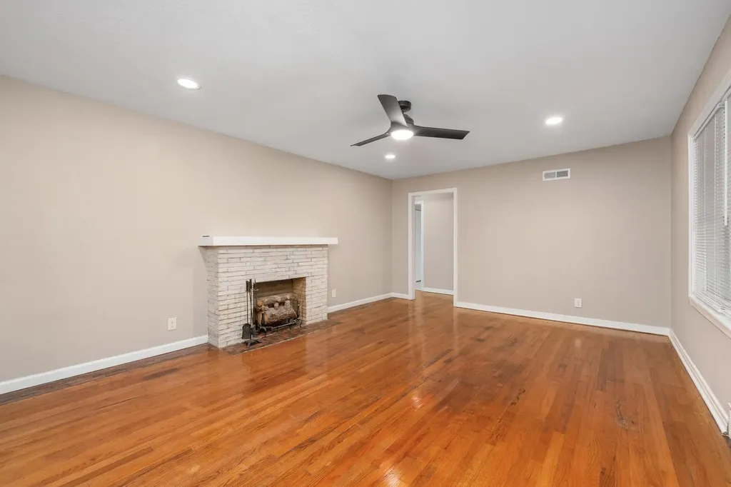 3430 E Crystal Street Wichita KS 67216