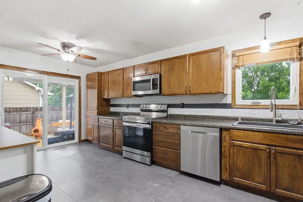 11703 W Nantucket Street Wichita KS 67212