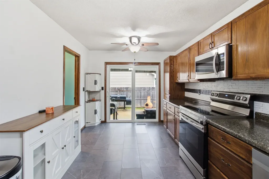 11703 W Nantucket Street Wichita KS 67212