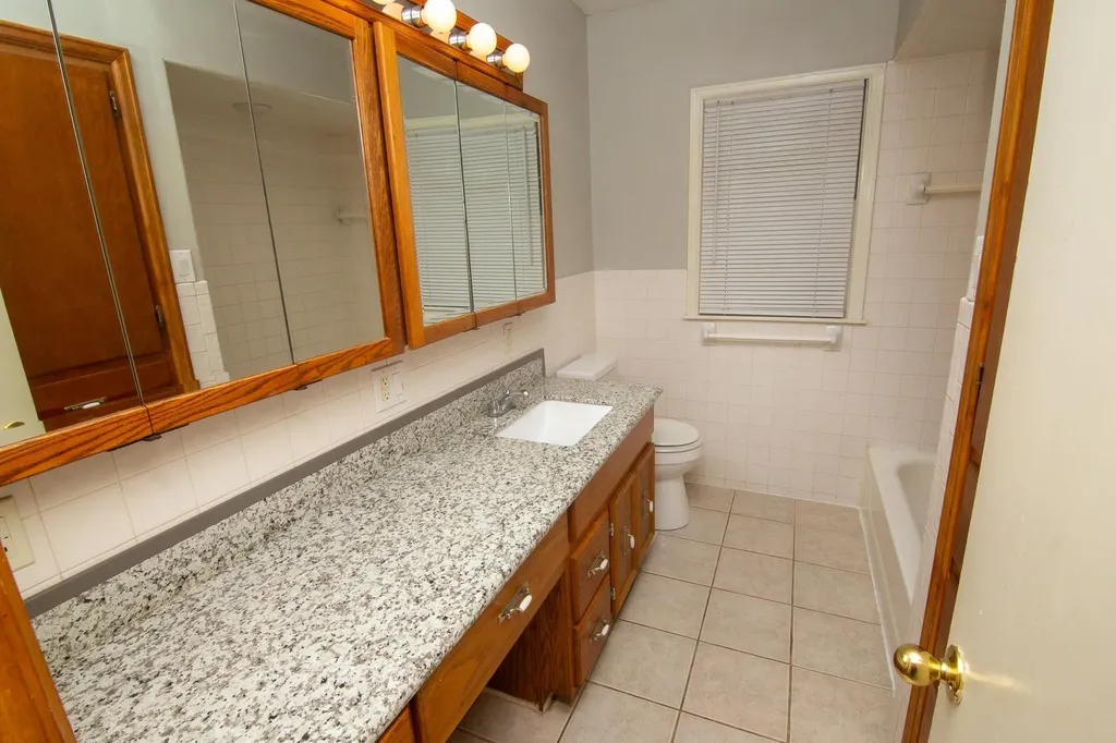 2046 N Payne Avenue Wichita KS 67203