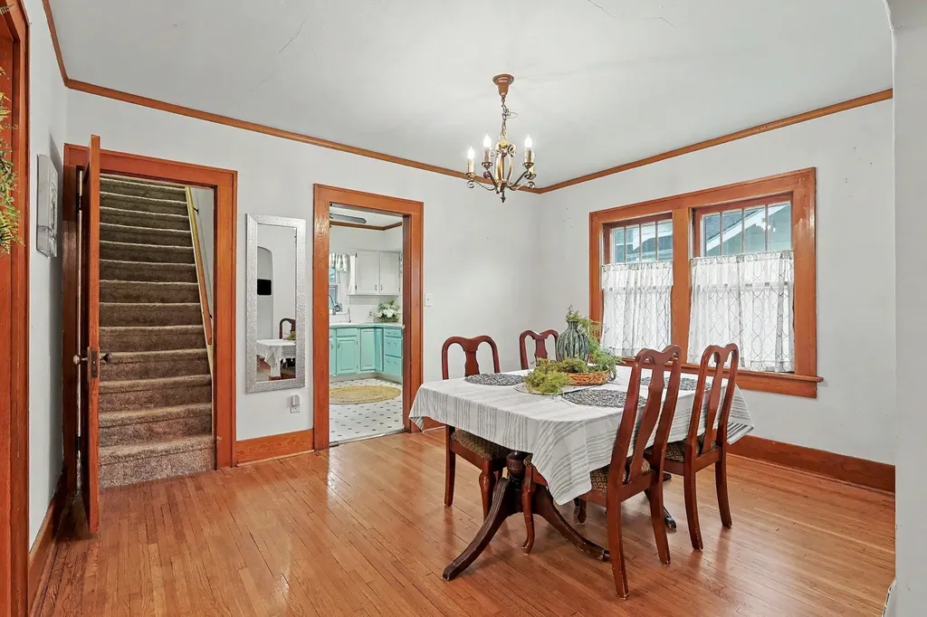 1044 N Perry Avenue Wichita KS 67203