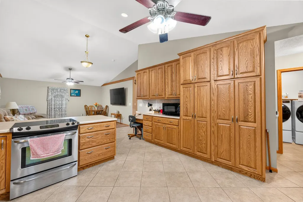 543 S Lorraine Wichita KS 67211