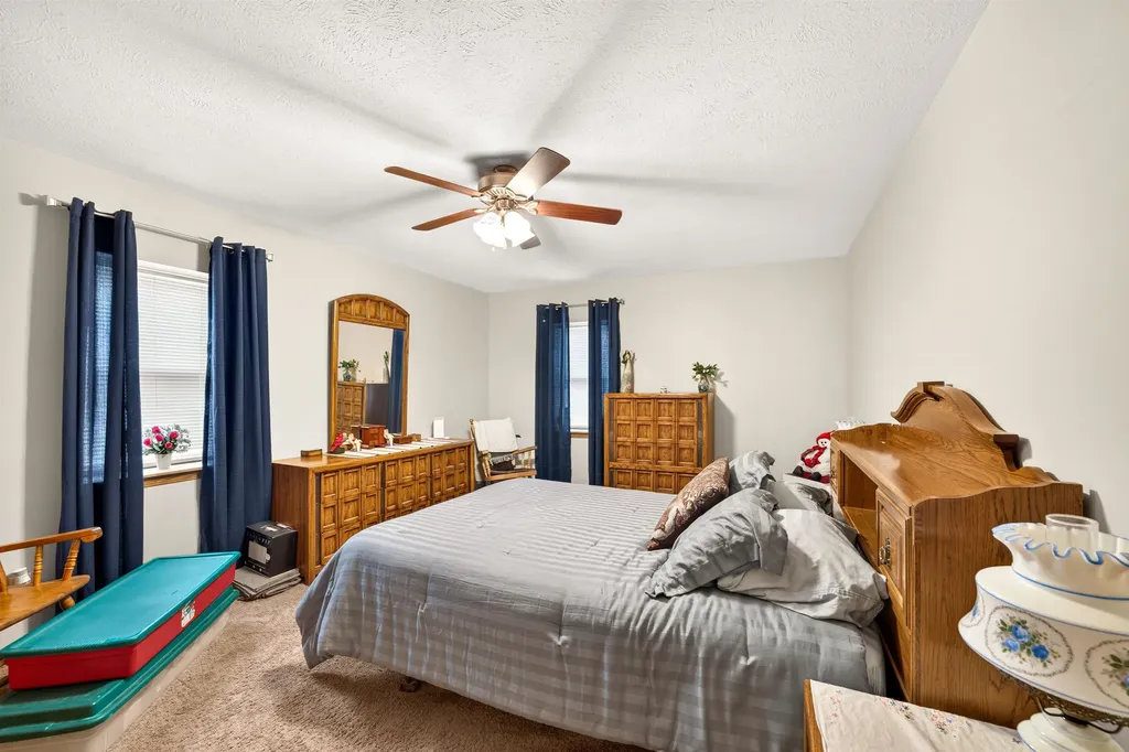 543 S Lorraine Wichita KS 67211