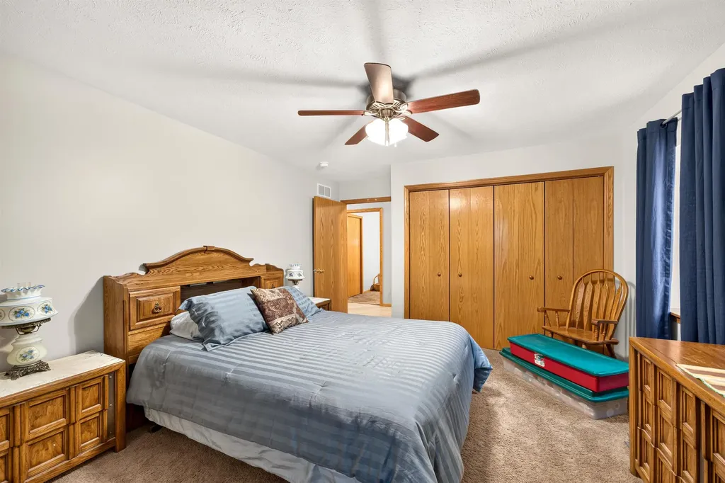 543 S Lorraine Wichita KS 67211