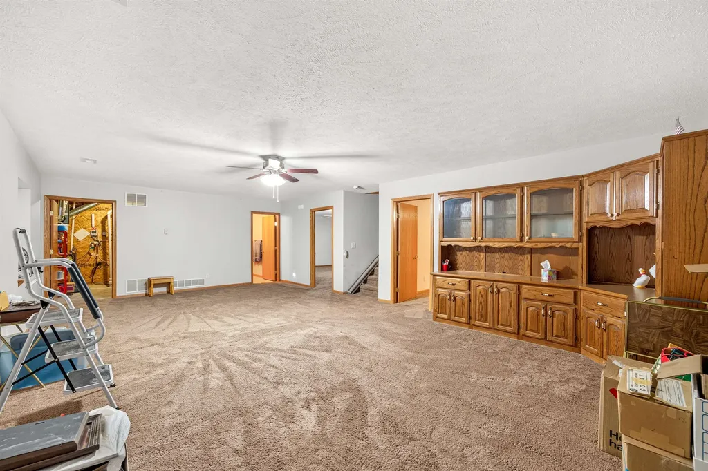 543 S Lorraine Wichita KS 67211