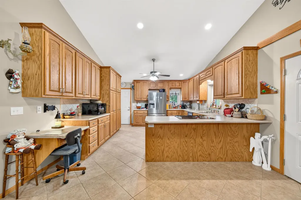 543 S Lorraine Wichita KS 67211