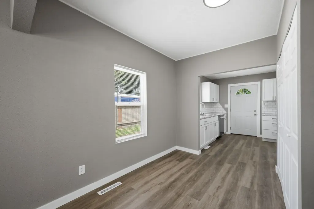 2416 S Pattie Avenue Wichita KS 67216