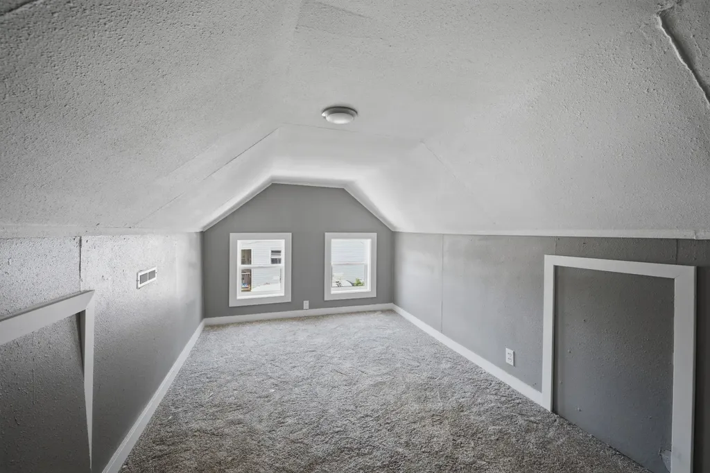 2416 S Pattie Avenue Wichita KS 67216