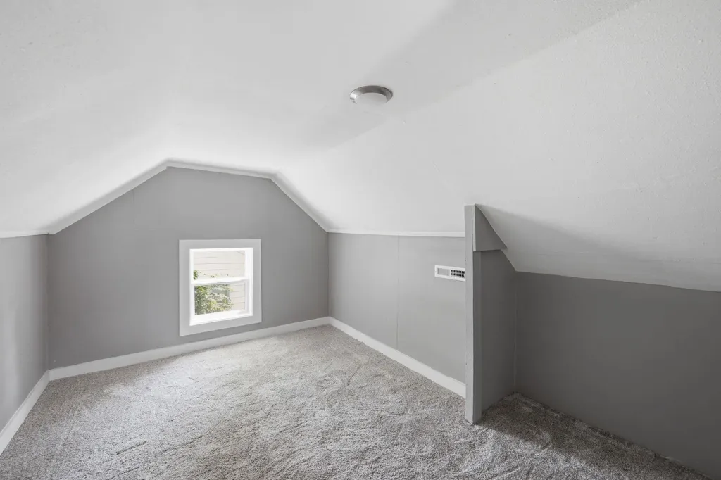 2416 S Pattie Avenue Wichita KS 67216
