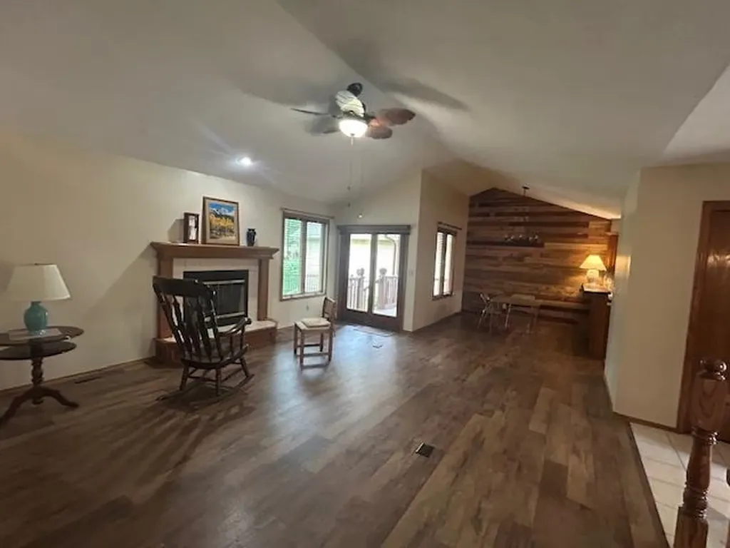 11725 W Alderny Court Wichita KS 67212