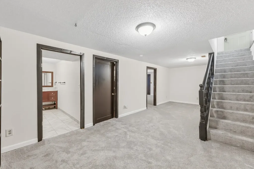 457 N High Street Wichita KS 67203-5250