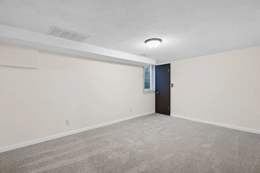 457 N High Street Wichita KS 67203-5250