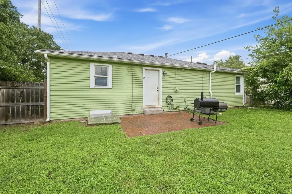 457 N High Street Wichita KS 67203-5250