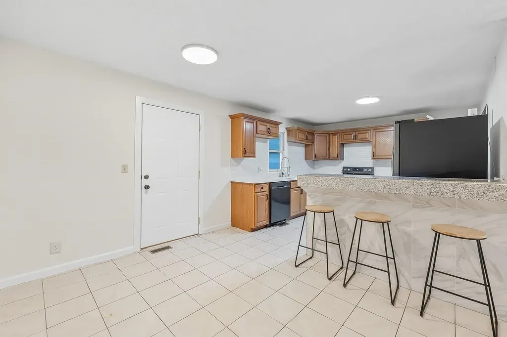 457 N High Street Wichita KS 67203-5250