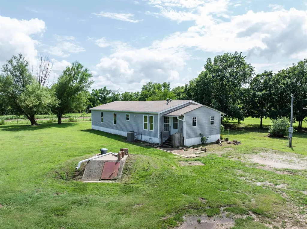 9099 268 Arkansas City KS 67005