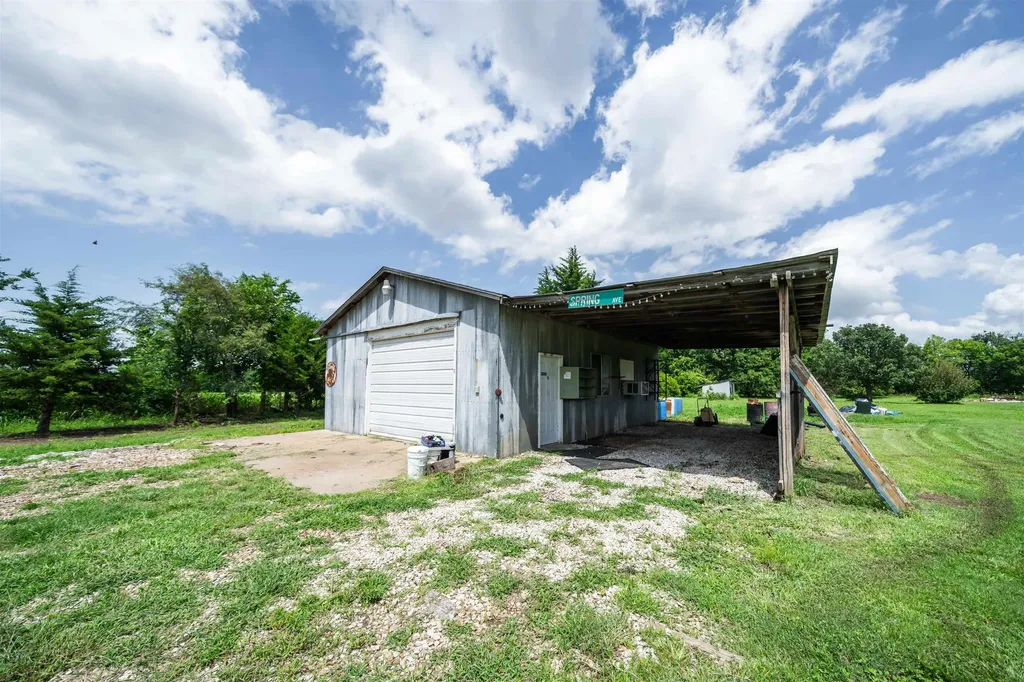 9099 268 Arkansas City KS 67005