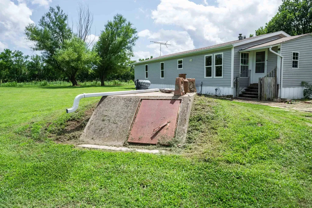 9099 268 Arkansas City KS 67005