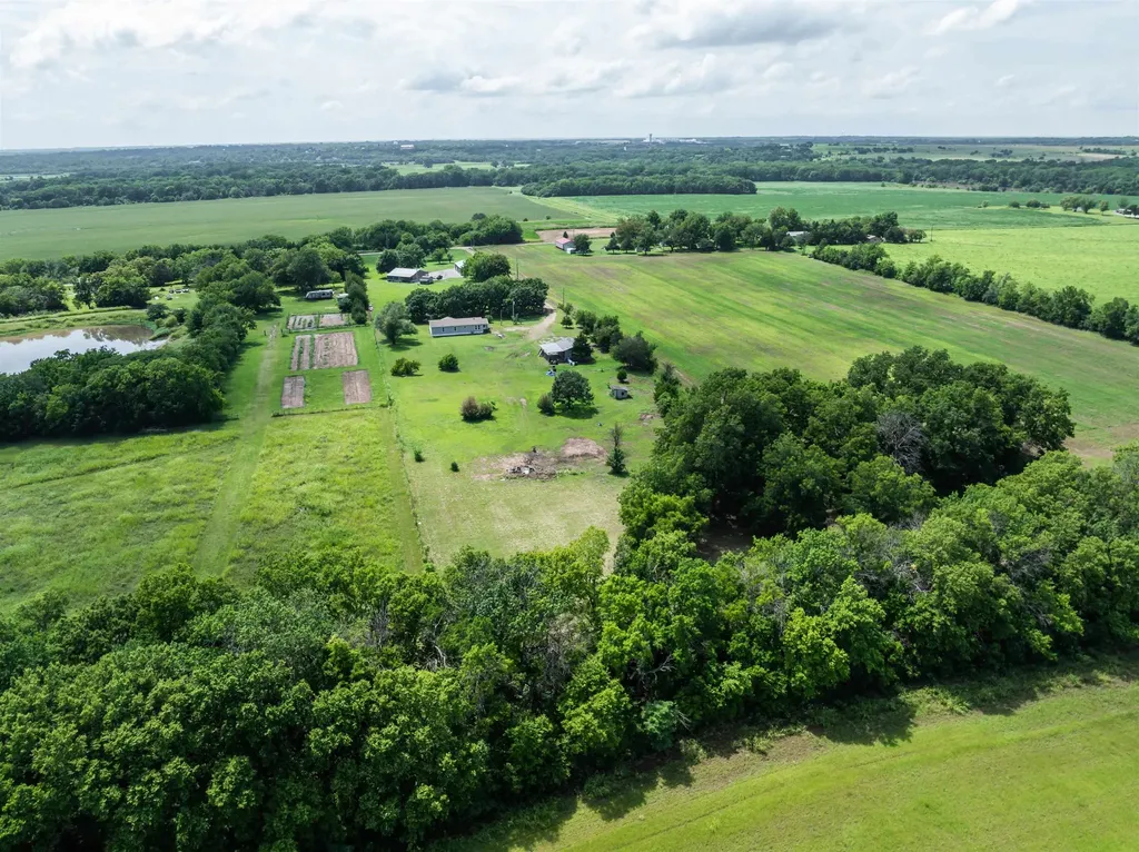 9099 268 Arkansas City KS 67005