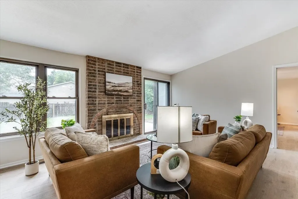3123 N Brookfield Wichita KS 67226