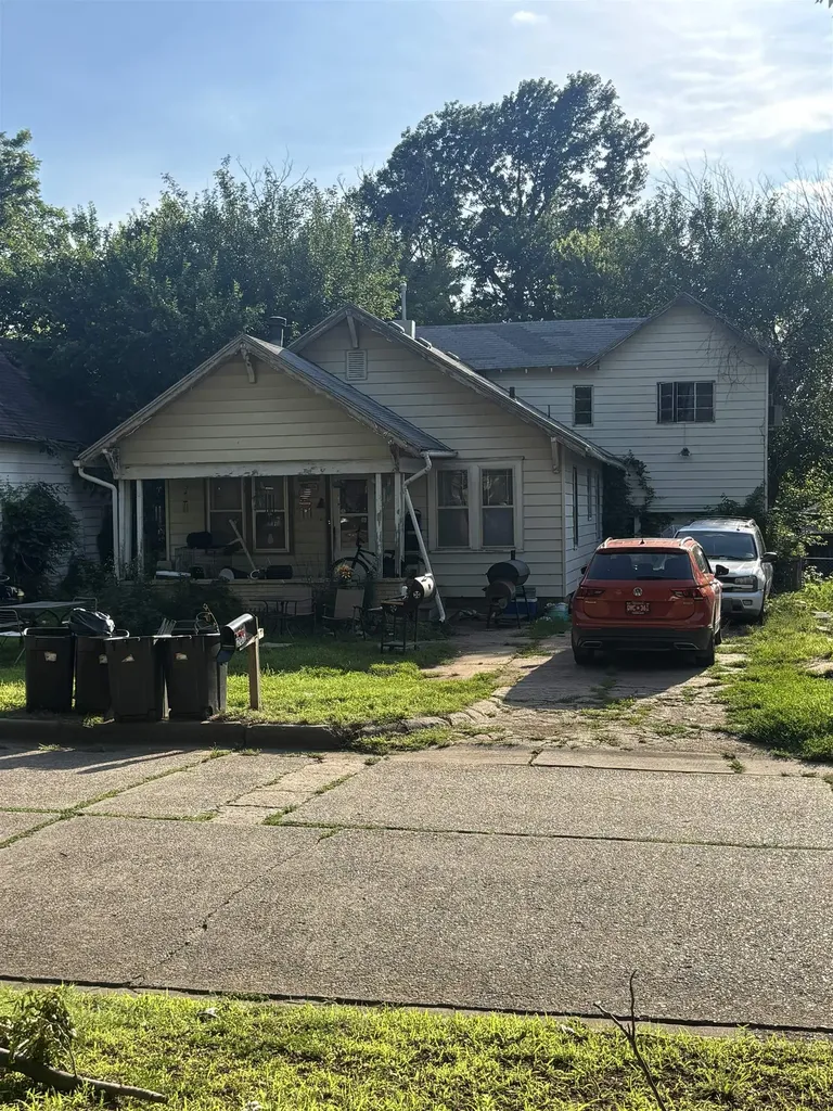 207 Michigan Winfield KS 67156