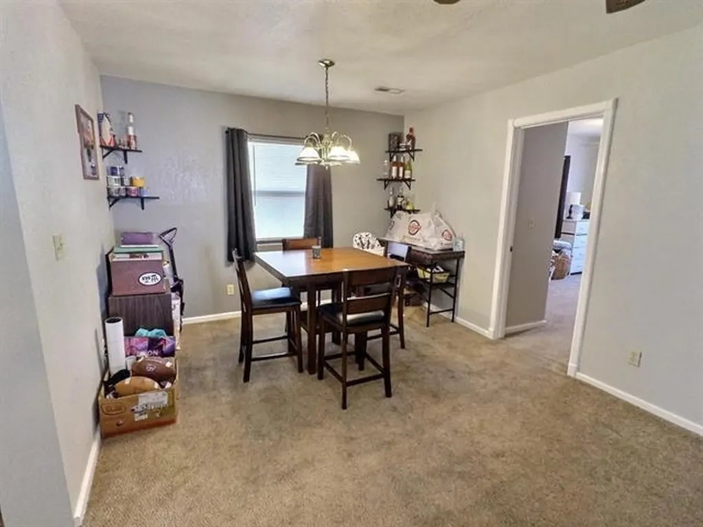 205 S 4th Street Mulvane KS 67110