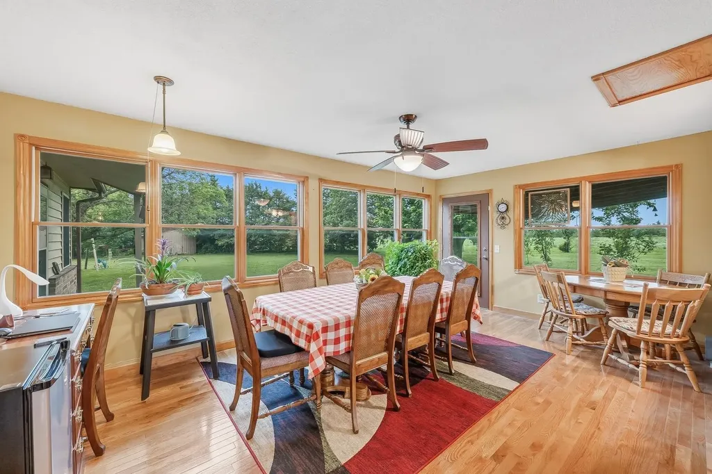 16786 NW 10th Benton KS 67017