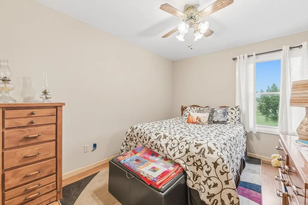 16786 NW 10th Benton KS 67017