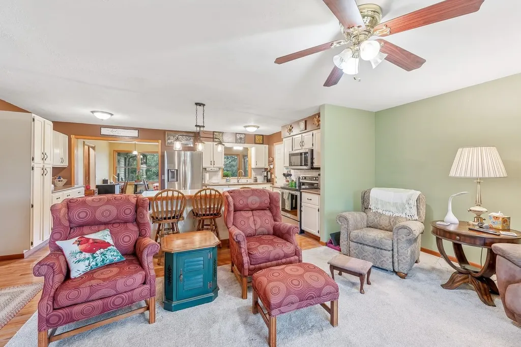 16786 NW 10th Benton KS 67017
